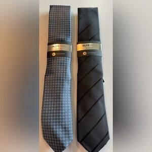 Lot Of 2 NWTs Men’s Alfani Neck Ties